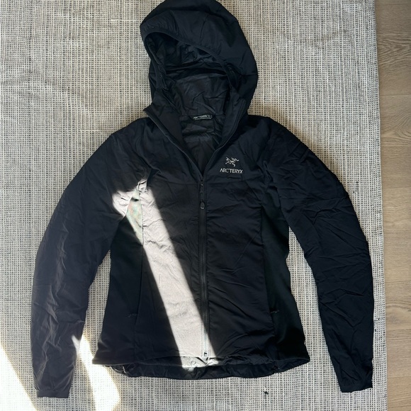 Arc'teryx Jackets & Blazers - Arc’teryx women’s hoodie jacket